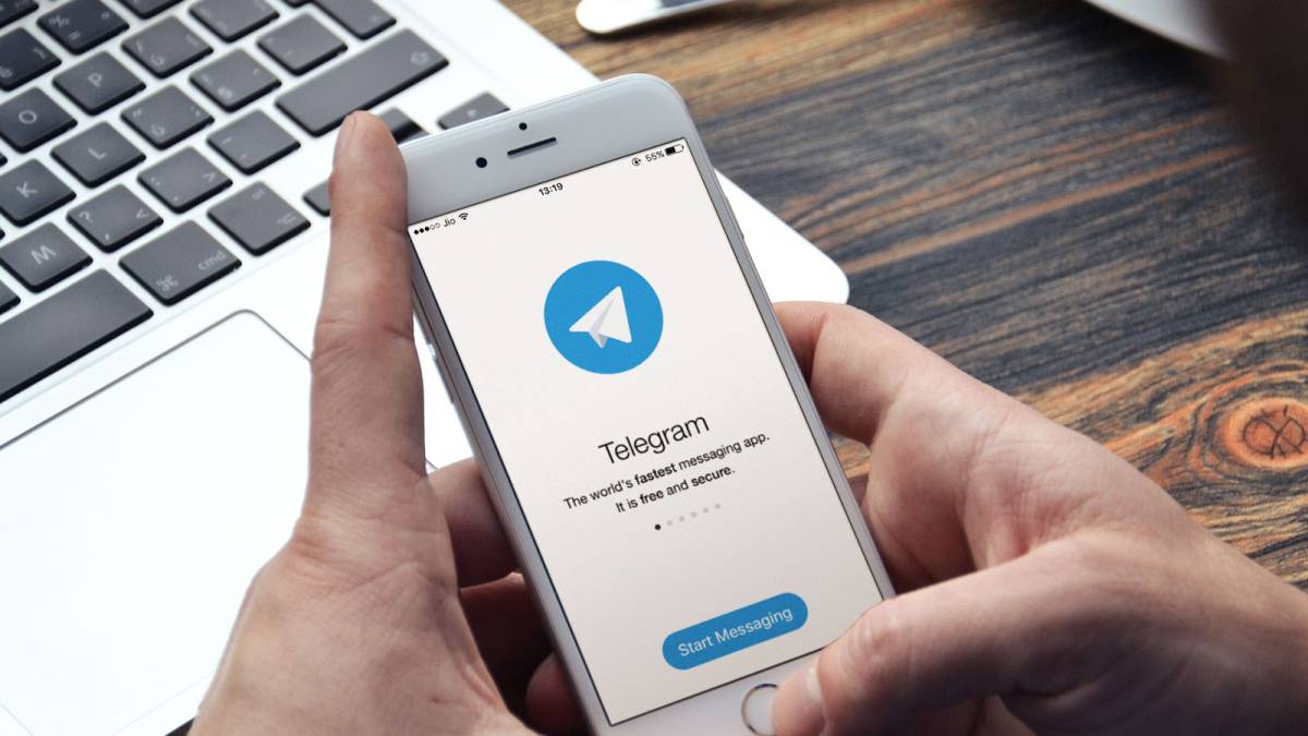 How to unlock iPhone Telegram channel