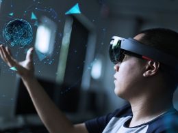 Differences Between Augmented Reality, Virtual Reality And Mixed Reality